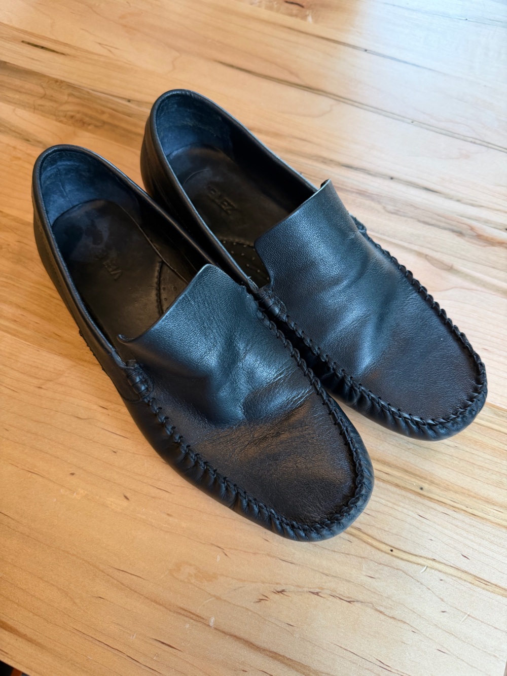 Men's Black Leather Slip-On Driving Loafers